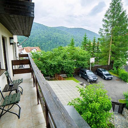 Hotel Casa Traian Sinaia Exterior foto
