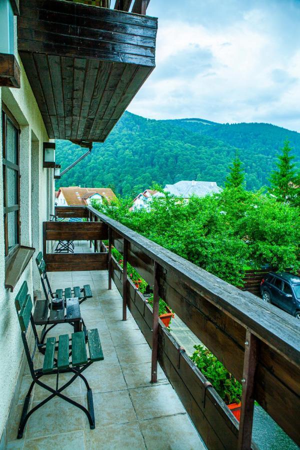 Hotel Casa Traian Sinaia Exterior foto